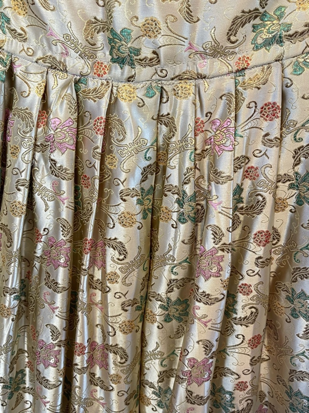 vintage brocade jacquard midi skirt floral pattern with metallic thread accents - Picture 5 of 16